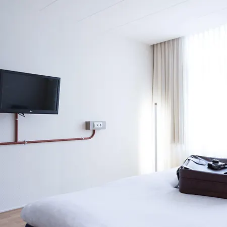 Townhouse アパート *