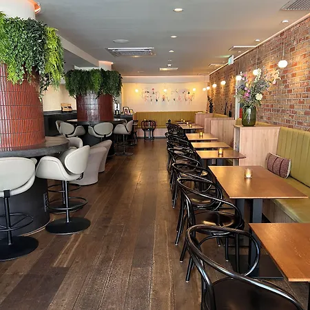 Townhouse アパート マーストリヒト