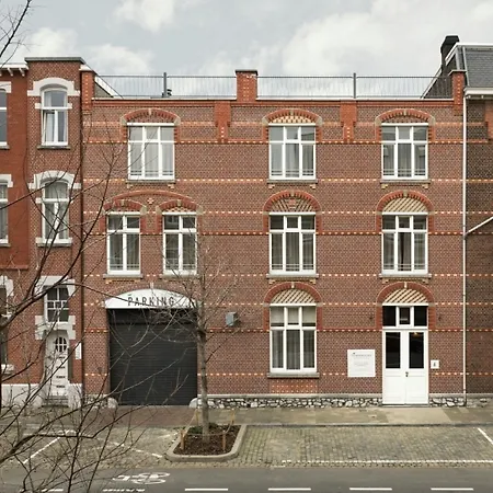 アパート Townhouse