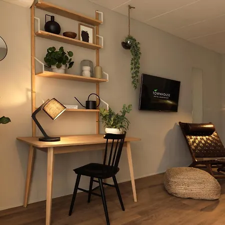Townhouse *